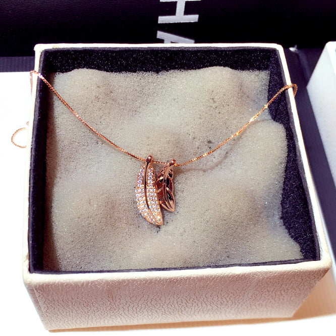 Fashionable Korean Style Leaf Pendant Choker Necklace